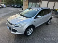 Usata Ford Kuga 140 CV (102 kW) 2013 Grigio SUV