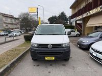 Usata VW Caravelle 140 CV (102 kW) 2013 Bianco Monovolume