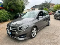 Begagnad Mercedes B180 Premium 109 HK (80 kW) 2016 Grå Minibuss