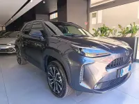 Nuova Toyota Yaris Hybrid Trend 92 CV (67 kW) 2026 Grigio Berlina