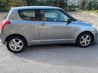 Usata Suzuki Swift 92 CV (67 kW) 2005 Grigio Utilitaria