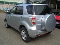 Usata Daihatsu Terios 102 CV (75 kW) 2011 Argento SUV