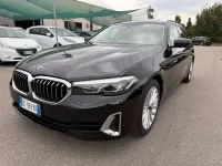 Usata BMW 520 Luxury Line 190 CV (139 kW) 2020 Nero Station wagon