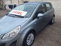 Usata Opel Corsa Edition 75 CV (55 kW) 2012 Berlina