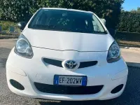 Usata Toyota Aygo 68 CV (50 kW) 2010 Bianco Utilitaria