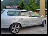Usata VW Passat 140 CV (102 kW) 2006 Grigio Station wagon