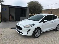 Usata Ford Fiesta Trend 85 CV (62 kW) 2020 Bianco Utilitaria
