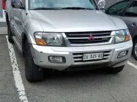 Usata Mitsubishi Pajero 160 CV (117 kW) 2001 Argento SUV