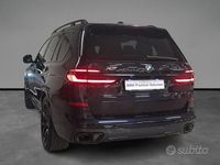 Usata BMW X7 M Sport 340 CV (250 kW) 2025 Nero / metallizzato SUV