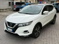 Usata Nissan Qashqai N-Connecta 110 CV (80 kW) 2018 Bianco SUV