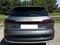 Usata Audi e-tron Ambiente 300 kW (408 CV) 2021 Grigio SUV