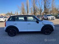 Usata Mini Cooper D Countryman 111 CV (81 kW) 2013 Bianco SUV