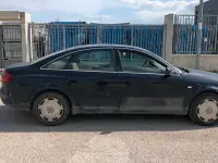 Begagnad Audi A6 163 HK (119 kW) 2002 Blå Halvkombi
