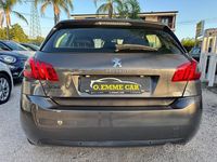 Begagnad Peugeot 308 Business-Line 100 HK (73 kW) 2017 Grå Sedan