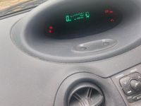 Usata Toyota Yaris 68 CV (50 kW) 2002 Grigio Utilitaria