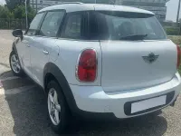 Usata Mini One Countryman 90 CV (66 kW) 2011 Bianco SUV