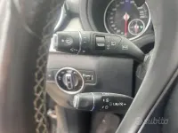 Usata Mercedes B200 156 CV (114 kW) 2016 Nero Utilitaria
