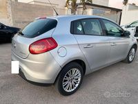 Usata Fiat Bravo Dynamic 105 CV (77 kW) 2012 Grigio Utilitaria