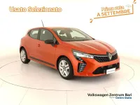 Usata Renault Clio V Evolution 67 CV (49 kW) 2024 Arancione Berlina