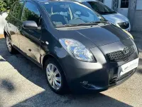 Usata Toyota Yaris 90 CV (66 kW) 2008 Grigio Utilitaria