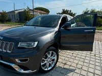 Usata Jeep Grand Cherokee Summit 250 CV (183 kW) 2016 Grigio SUV