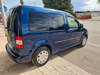 Käytetty VW Caddy 110 HP (80 kW) 2008 Sininen Tila-auto
