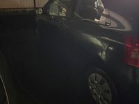 Usata Toyota Yaris 69 CV (50 kW) 2007 Verde Utilitaria