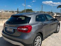 Usata Mercedes GLA180 110 CV (80 kW) 2015 Grigio SUV