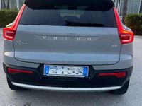 Usata Volvo XC40 Core 163 CV (119 kW) 2024 Grigio SUV