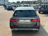 Usata Mercedes E220 All-Terrain 194 CV (142 kW) 2017 Grigio Station wagon
