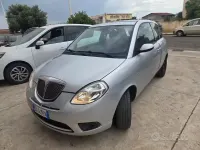 Usata Lancia Ypsilon 90 CV (66 kW) 2009 Grigio Utilitaria