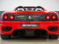 Usata Ferrari 360 400 CV (294 kW) 2002 Rosso Cabrio