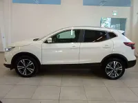 Usata Nissan Qashqai Tekna 131 CV (96 kW) 2020 Bianco SUV