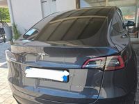 Usata Tesla Model Y Long Range AWD 152 kW (208 CV) 2023 Grigio SUV