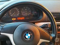 Usata BMW 318 Cabriolet Efficient Dynamics 143 CV (105 kW) 2004 Nero Cabrio