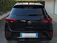 Usata VW T-Roc R-line 150 CV (110 kW) 2024 Nero SUV
