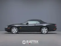 Usata Jaguar XK8 284 CV (208 kW) 1997 Nero Cabrio