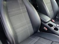 Usata Mercedes GLA200 136 CV (100 kW) 2016 Grigio SUV