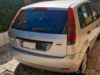 Usata Ford Fiesta 2005 Grigio Utilitaria