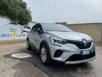 Usata Renault Captur Zen 101 CV (74 kW) 2022 Grigio SUV