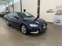 Usado Audi A4 Advanced 163 CV (119 kW) 2022 Azul Familiar