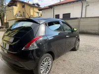 Usata Lancia Ypsilon Gold 69 CV (50 kW) 2011 Utilitaria