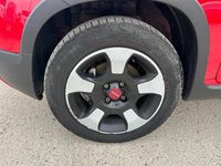 Usata Fiat Panda Cross Cross 69 CV (50 kW) 2024 Rosso Utilitaria