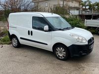 Usata Fiat Doblò 105 CV (77 kW) 2014 Bianco Monovolume