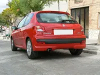 Usata Peugeot 206 60 CV (44 kW) 2010 Rosso Utilitaria