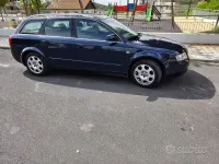 Usata Audi A4 130 CV (95 kW) 2004 Blu Station wagon