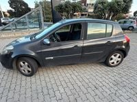 Usado Renault Clio II Dynamique 105 CV (77 kW) 2011 Negro Berlina