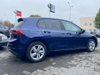 Usata VW Golf VIII Life 110 CV (80 kW) 2022 Blu Berlina