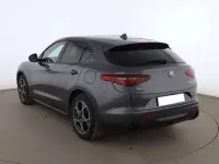 Usata Alfa Romeo Stelvio Sprint 200 CV (147 kW) 2022 Grigio vesuvio SUV