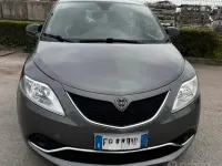 Usata Lancia Ypsilon 69 CV (50 kW) 2016 Grigio Utilitaria